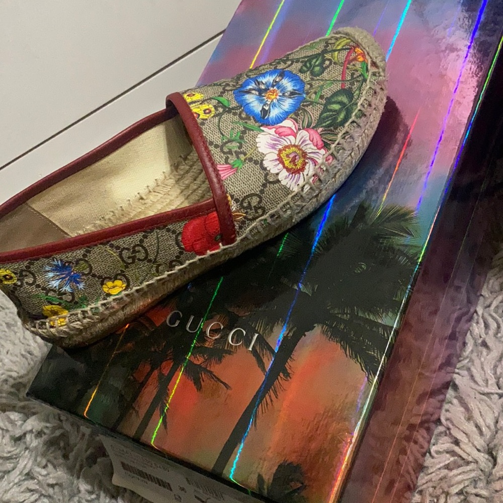 Women’s used Gucci loafers